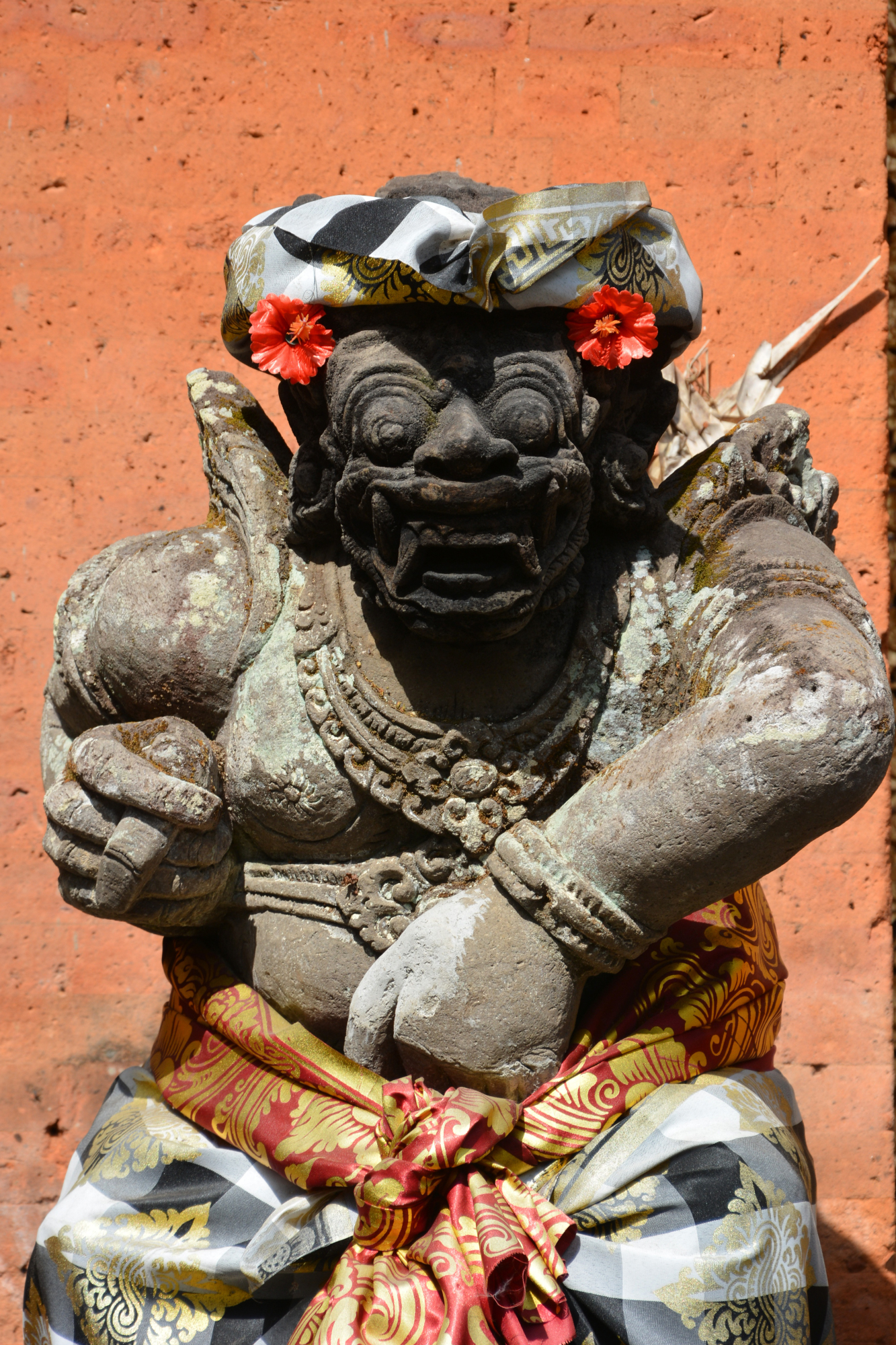 Enjoy Indonesia Tours © JP Pariset Photo Temple 1 Statues